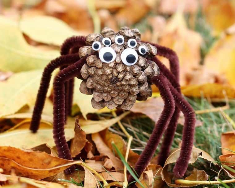 Rustic Pinecone Spiders