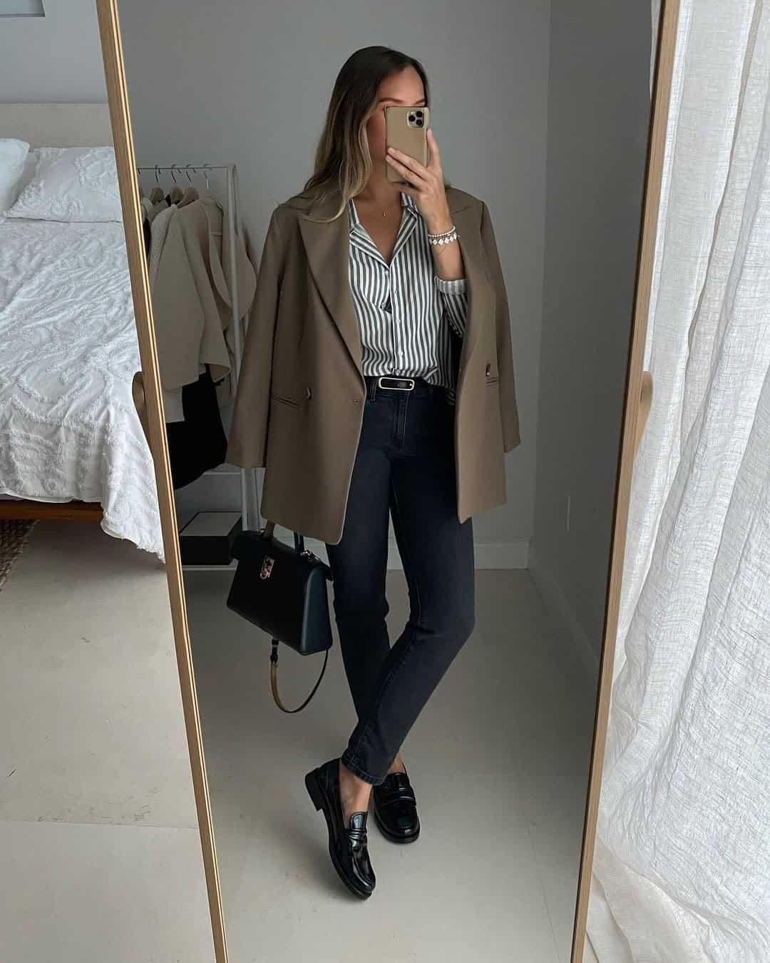 BLAZER + STRIPED SHIRT + BLACK JEANS