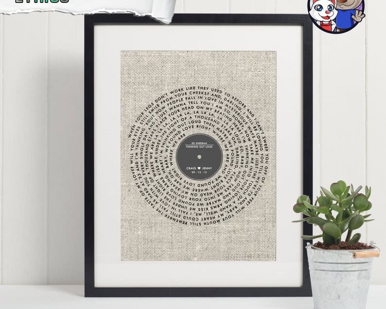 Record-Shaped First Dance Print