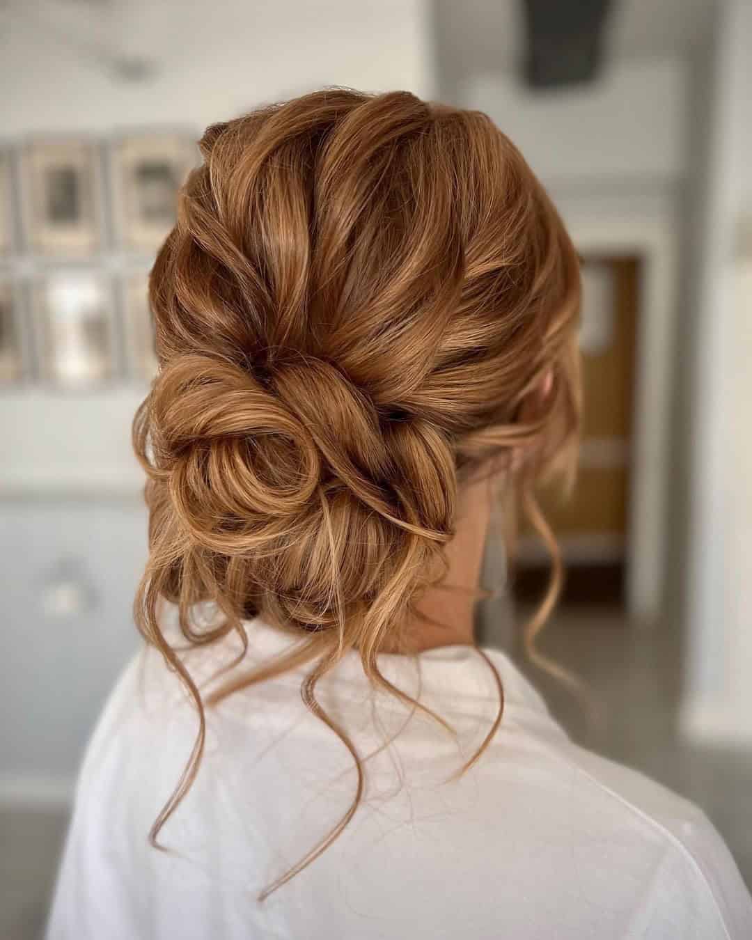 LOW BUN BRIDAL HAIRSTYLES