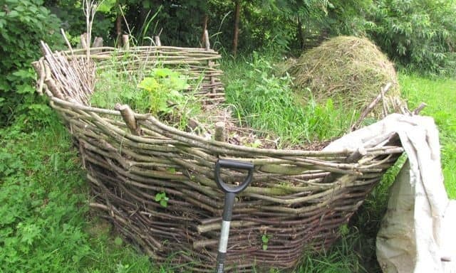 Basket Weave Compost Pit