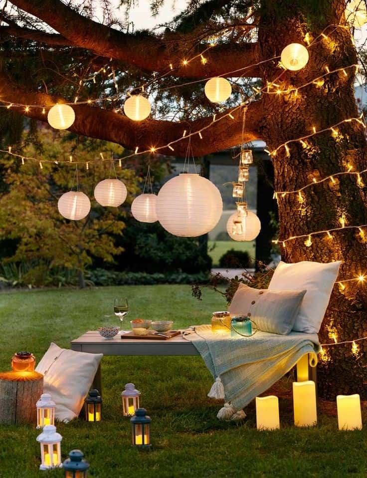 STRING LIGHTS AND LANTERNS