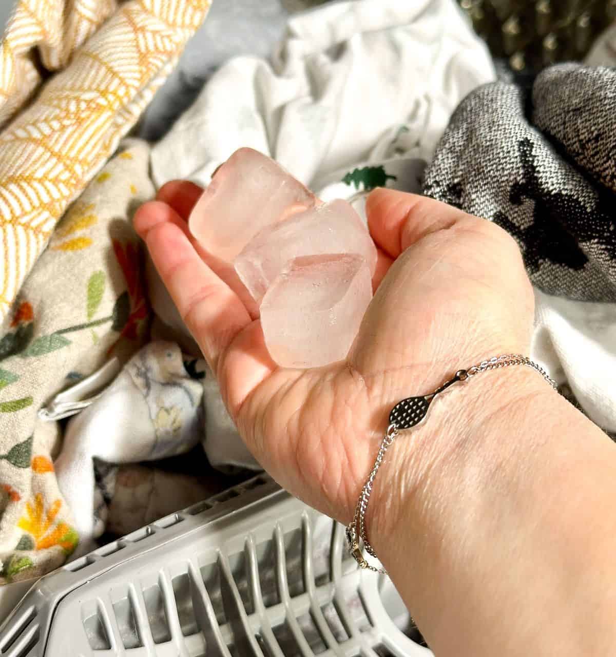 Remove Wrinkles by Adding Ice Cubes to the Dryer