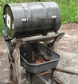 Compost Tumbler In A Cradle DIY