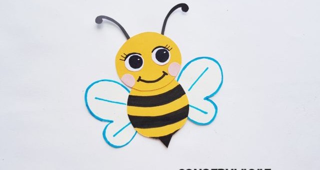 Super Simple DIY Bumblebee Puppets