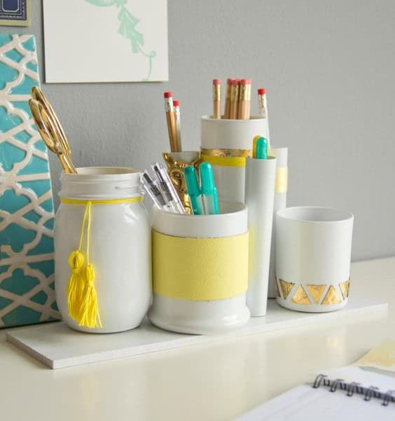 Upcycle Old Containers to a Desk Accessory Set