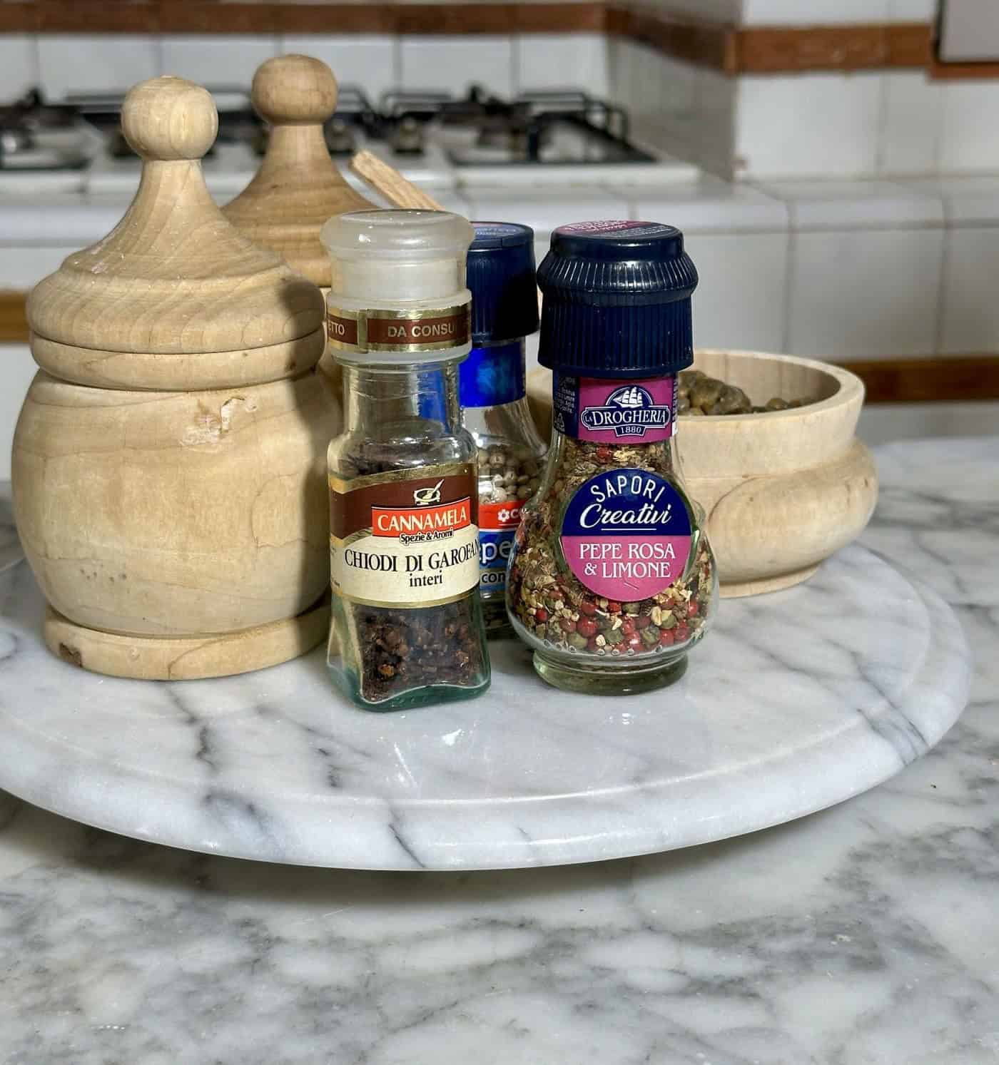 Keep A Lazy Susan On The Countertop