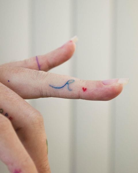 2] Minimalist Love Heart Tattoo Designs for Girls