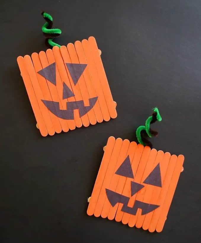 Popsicle Stick Pumpkin