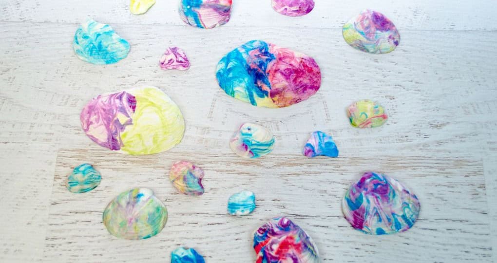 Easy Marbled Seashell Art