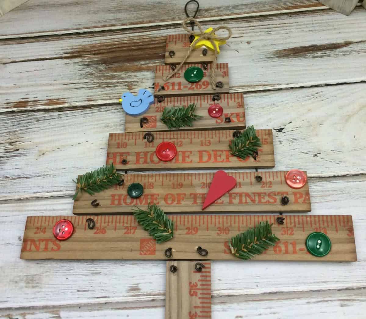 DIY Yardstick Christmas Tree