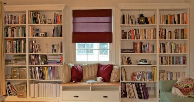 DIY Built-in Daybed Reading Nook