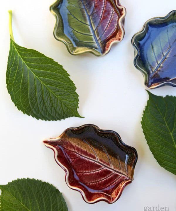 Stunning Clay Leaf Dishes