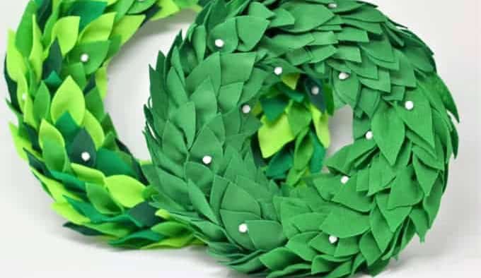 Easy to Do Felt Magnolia Wreath