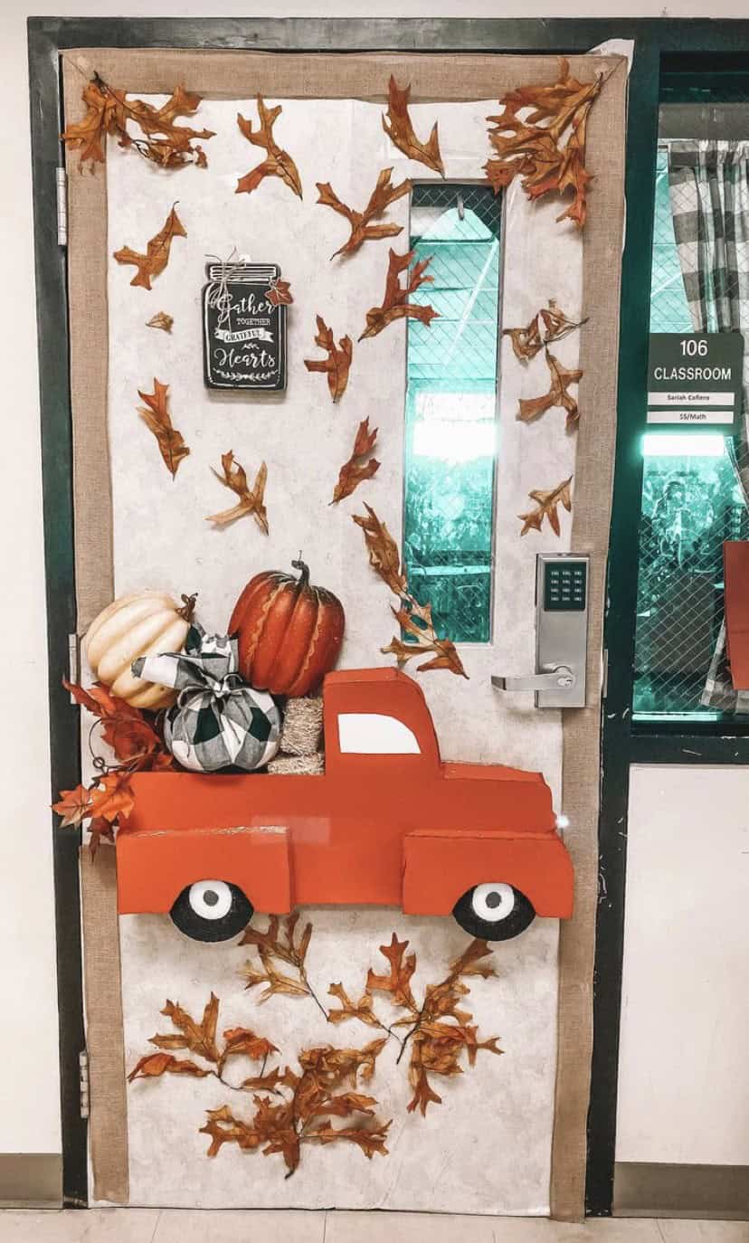 CAR FULL OF PUMPKINS