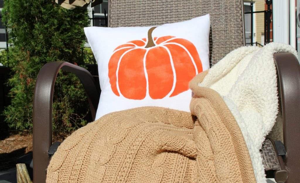 DIY Fall Pillow