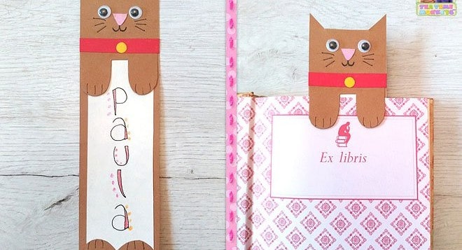 Peeking Cat Bookmark