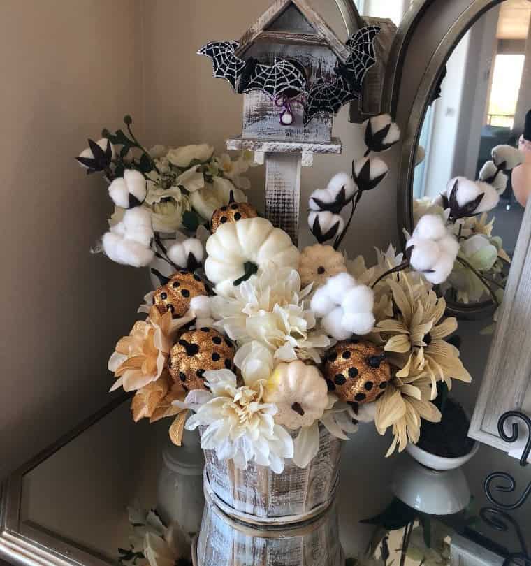 Dollar Store Halloween Floral Arrangement