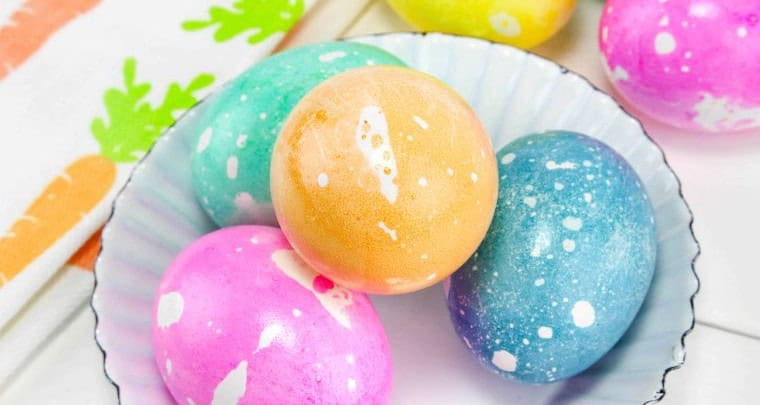 Oil-based Easter Eggs