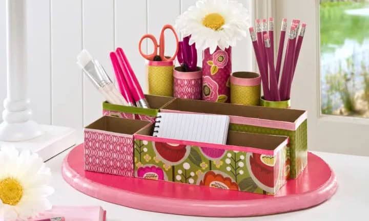 DIY Organizer to declutter your desk