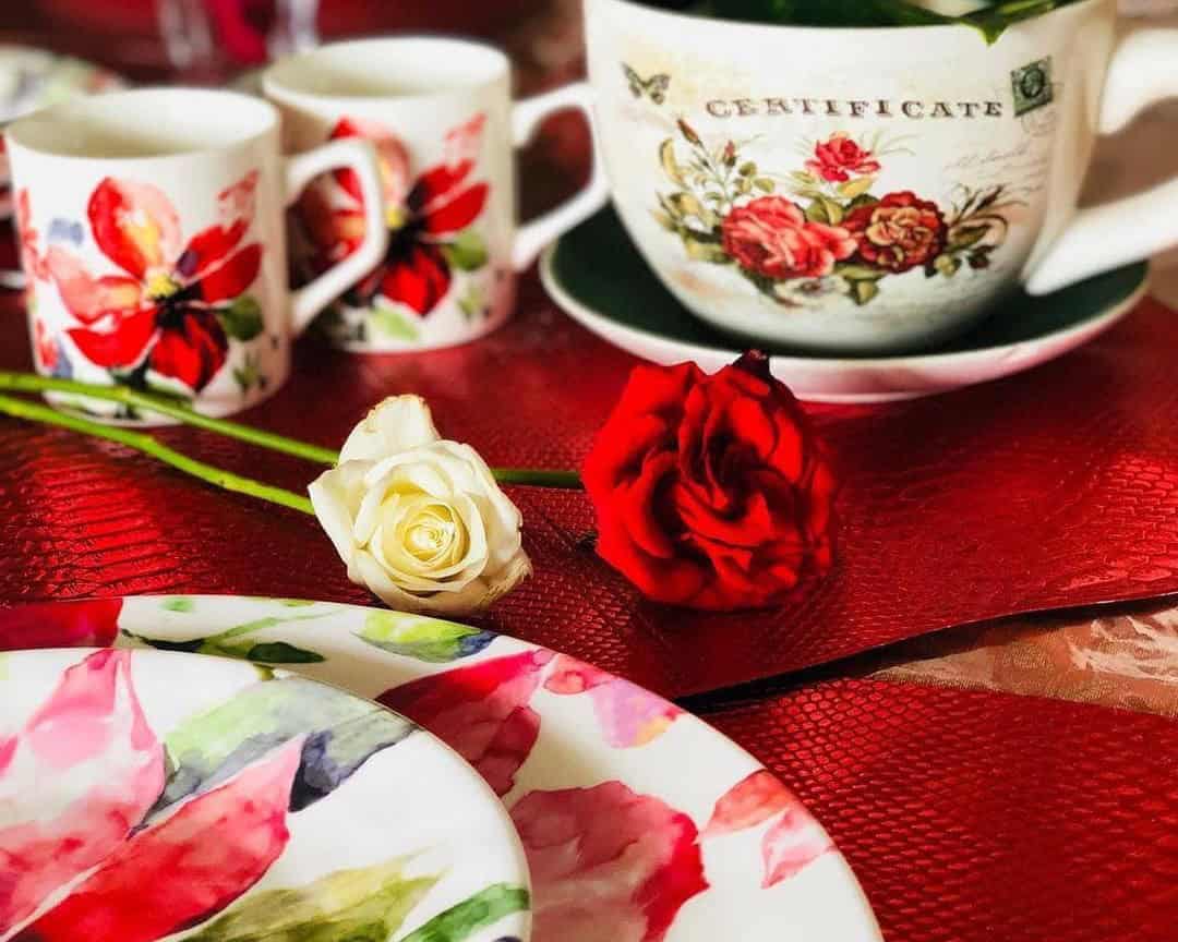 Floral Tableware