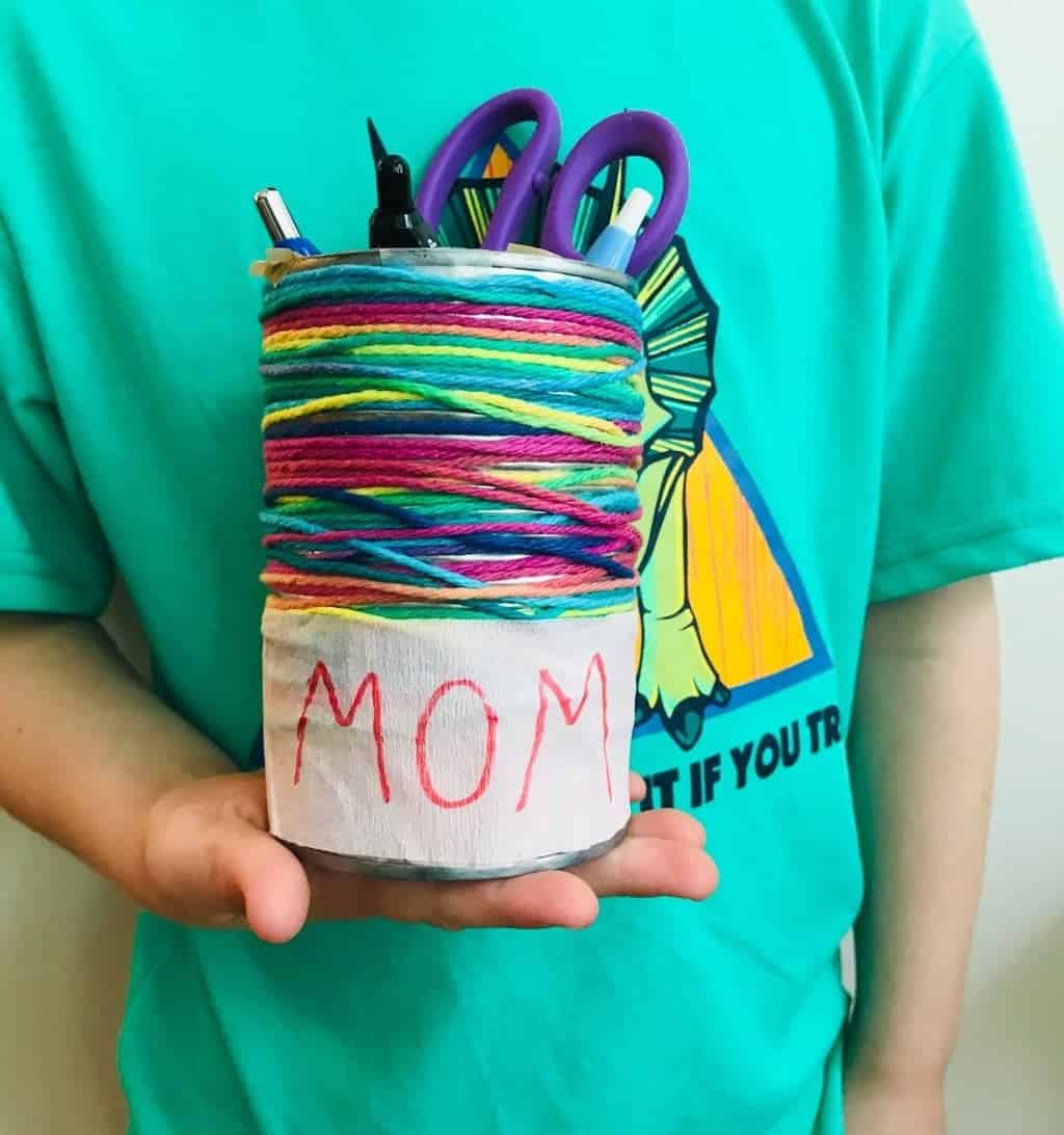 DIY Tin Can Pencil Holder