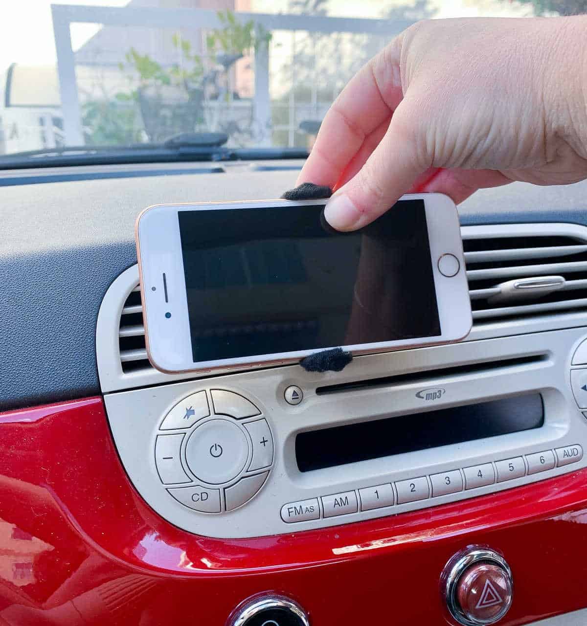 Mount Your Smartphone Using Binder Clip