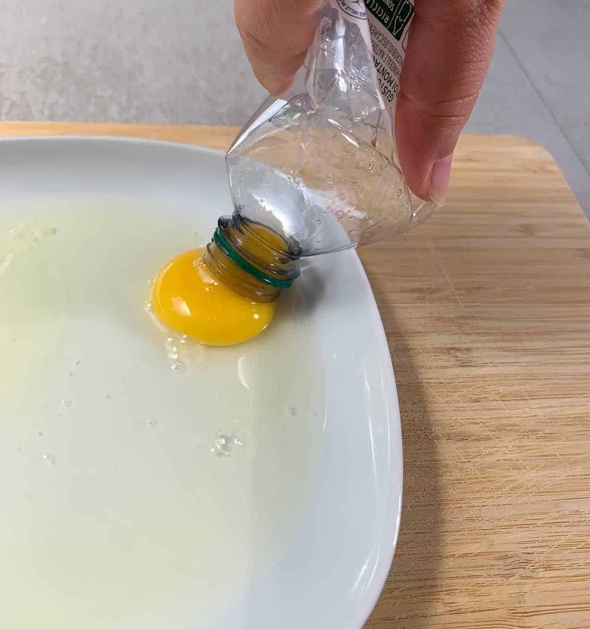 Separate the Egg Yolk from White with a Bottle