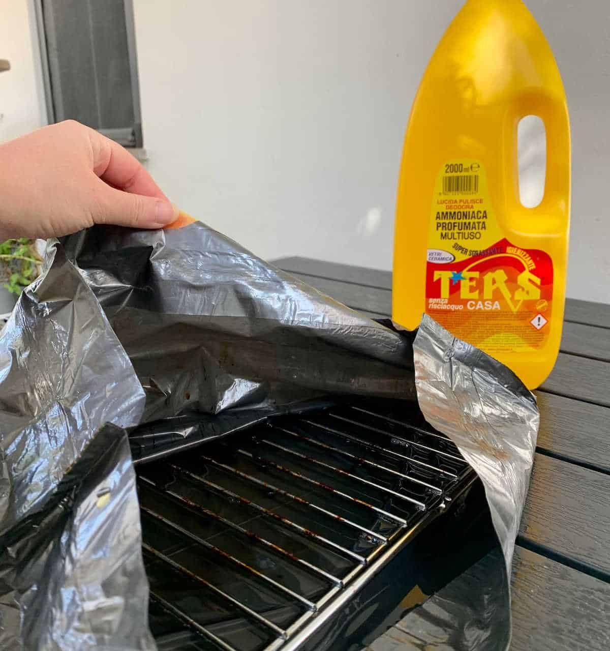 Deep Clean Your Oven Racks