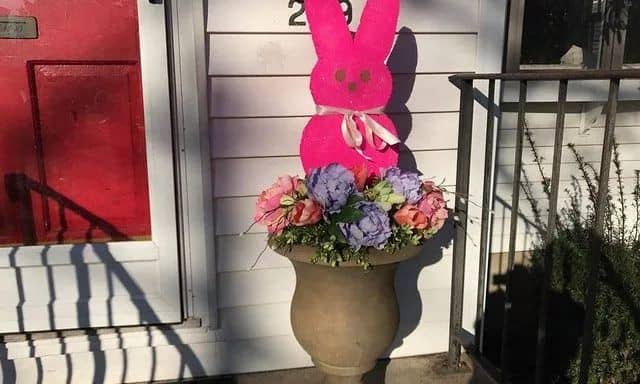 Easter Peeps Topiary