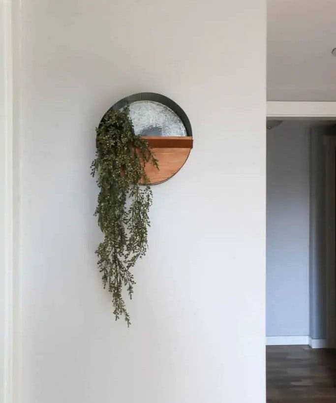 Round Wall Planter