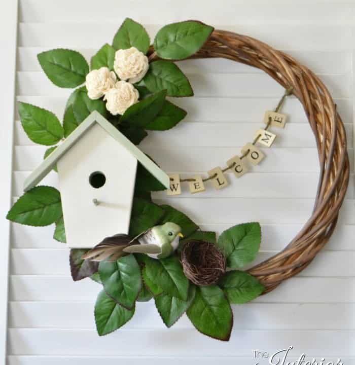 Birdhouse Wreath for Summer and Spring