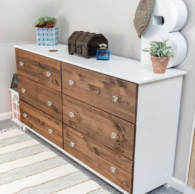 Tarva Dresser With Crystal Knobs