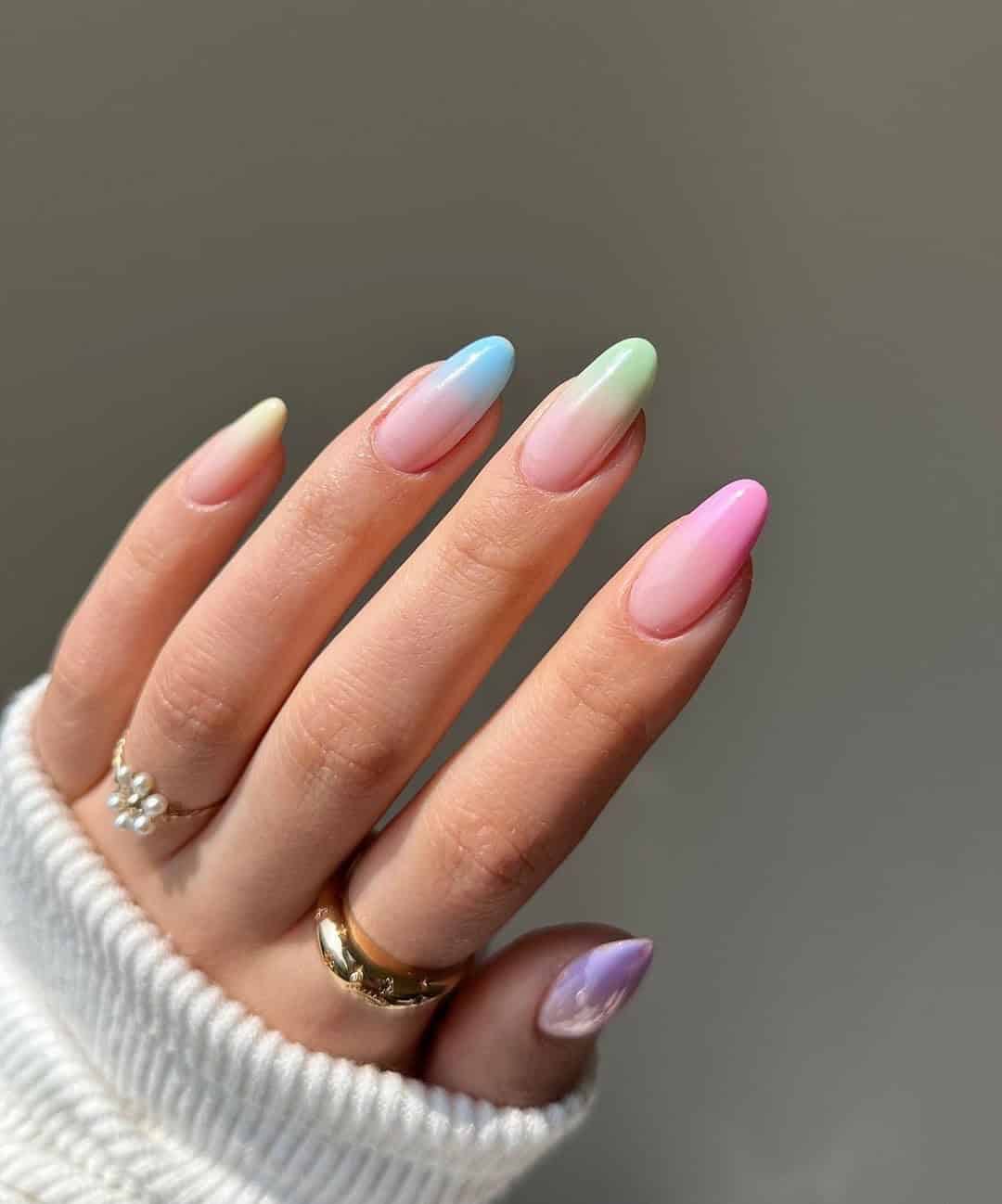 COLORFUL TIPS