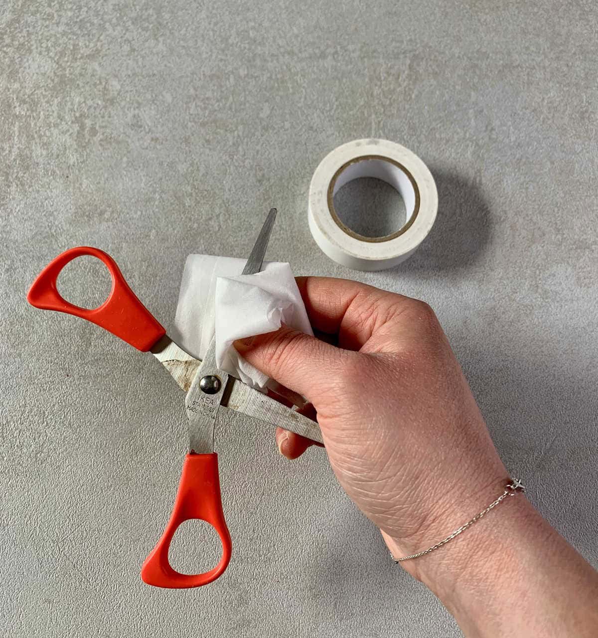 Cut Sticky Tape Easily With Baby Wipes