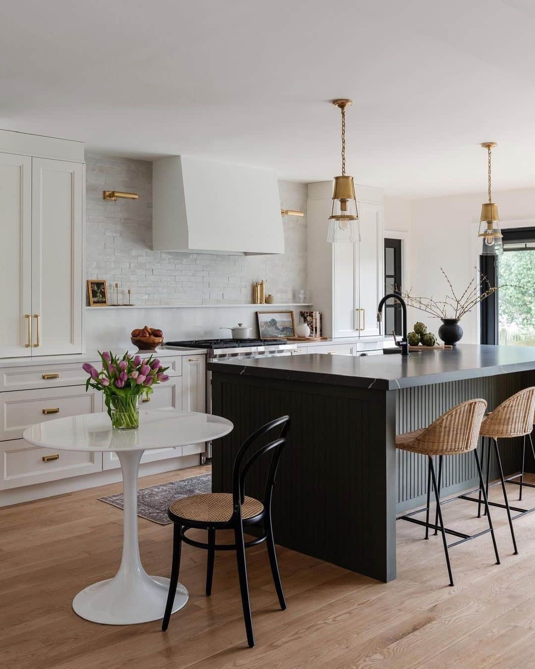 AFTER: LUXURY KITCHEN WITH GOLD ACCENTS