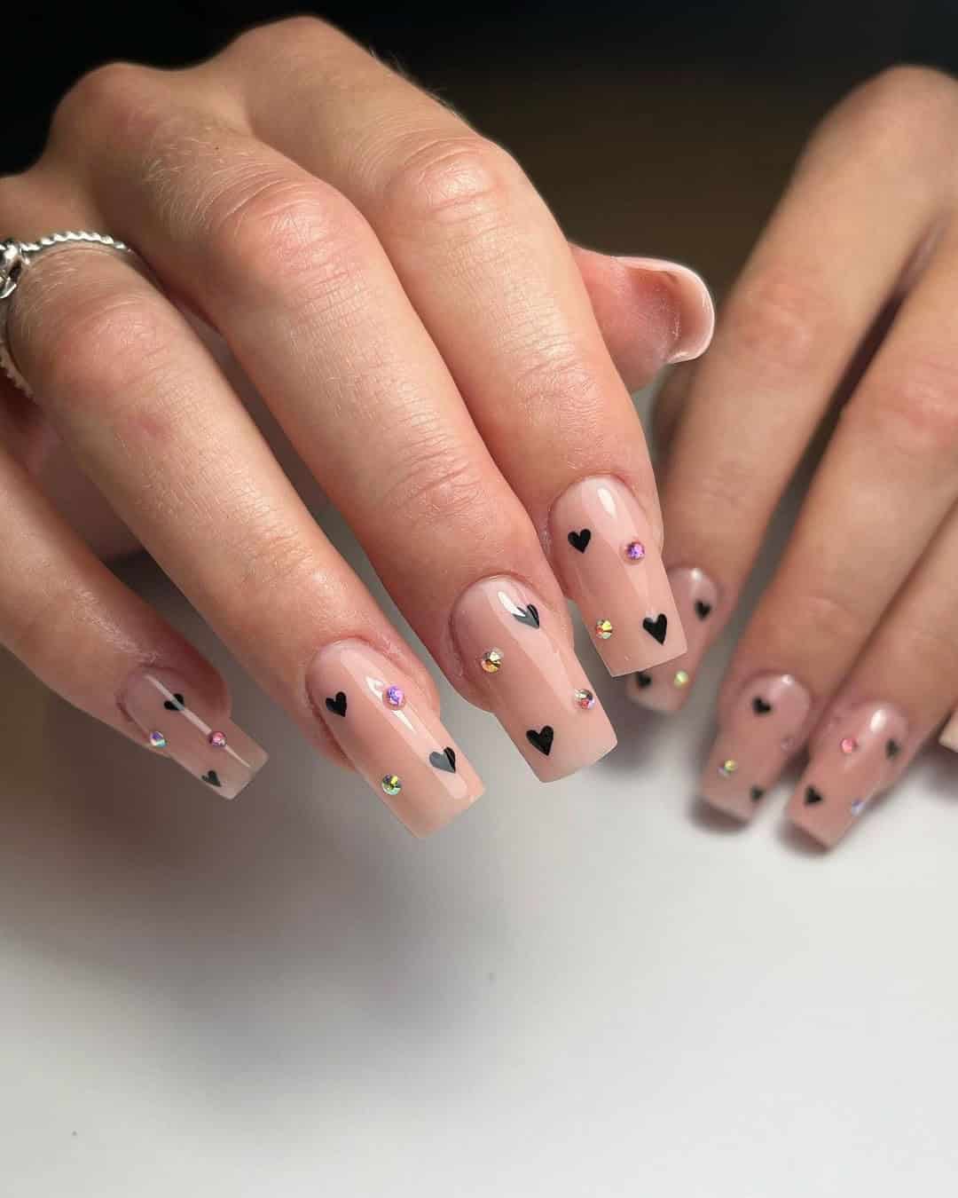 SIMPLE VALENTINES DAY NAILS WITH GEMS