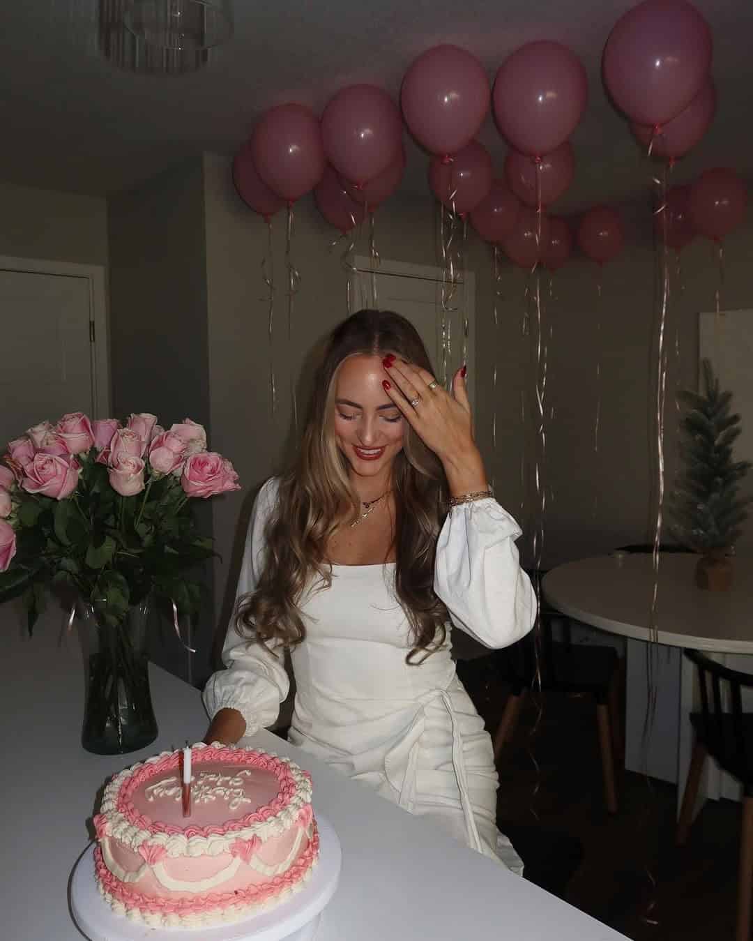 WHITE LONG SLEEVE DRESS