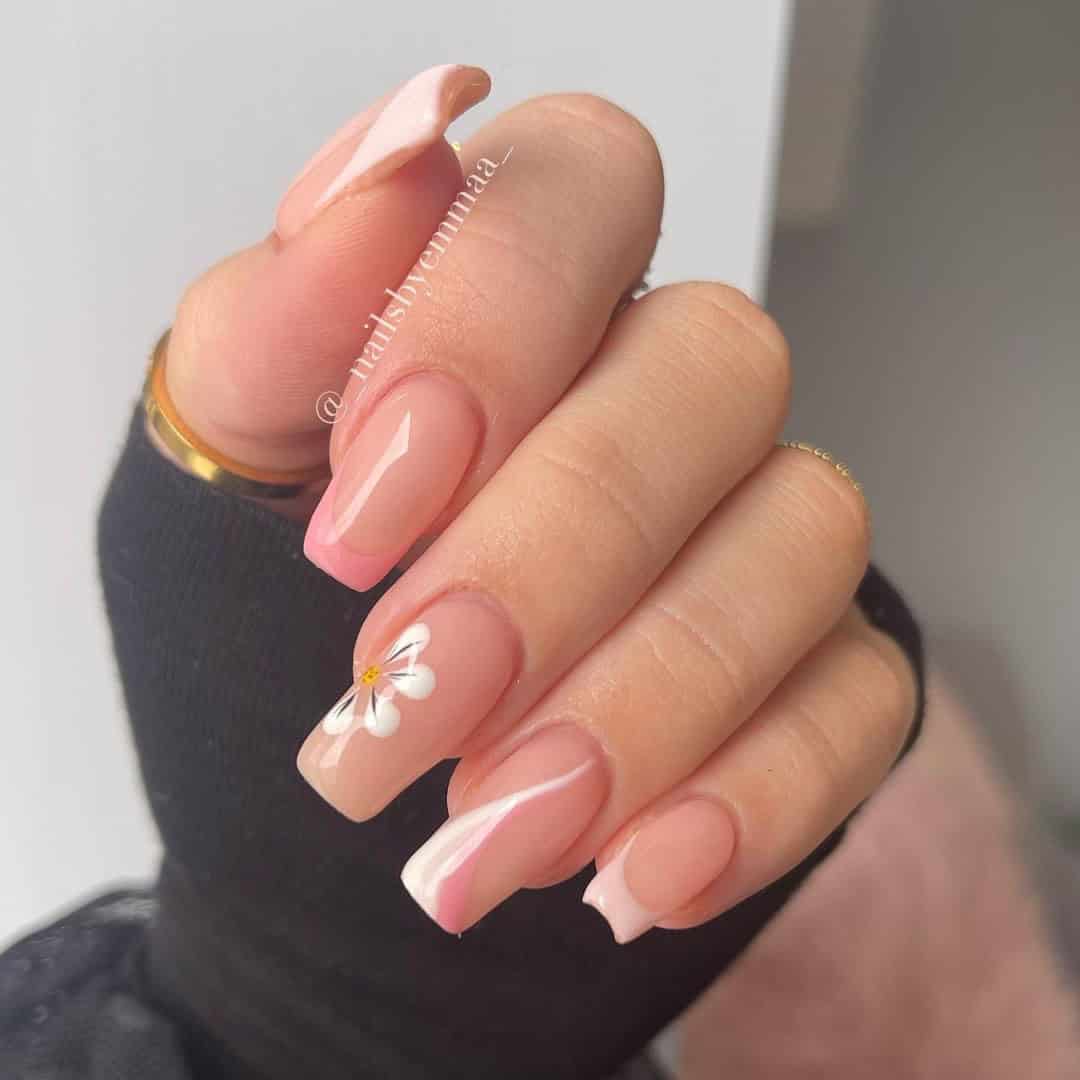 SWIRLY NAILS