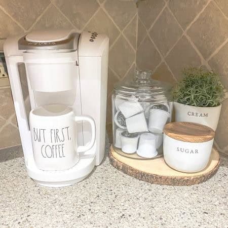 SIMPLE COFFEE STATION