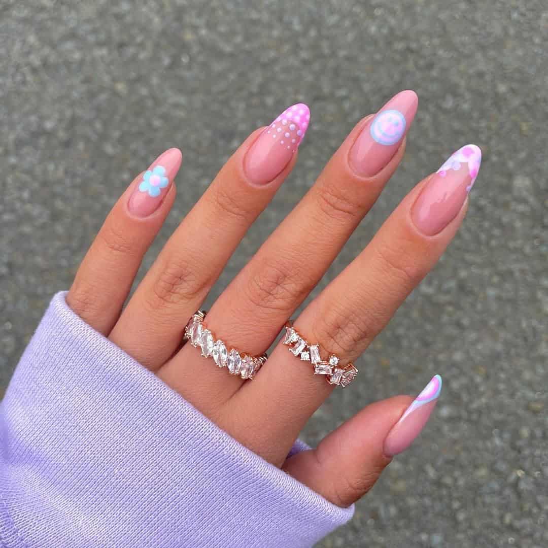 MIX N’ MATCH NAILS