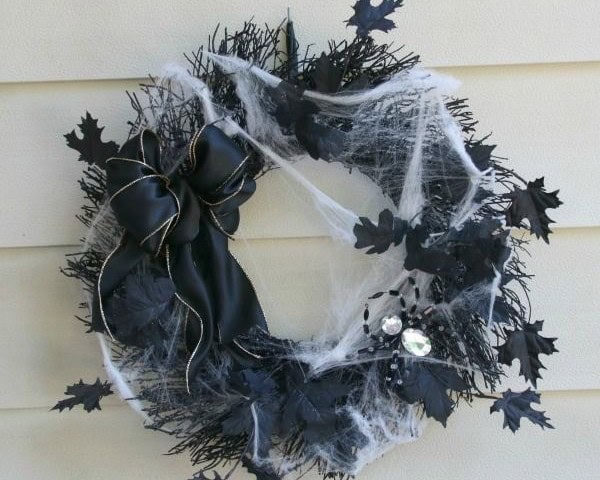 Spooky Webby Wreath