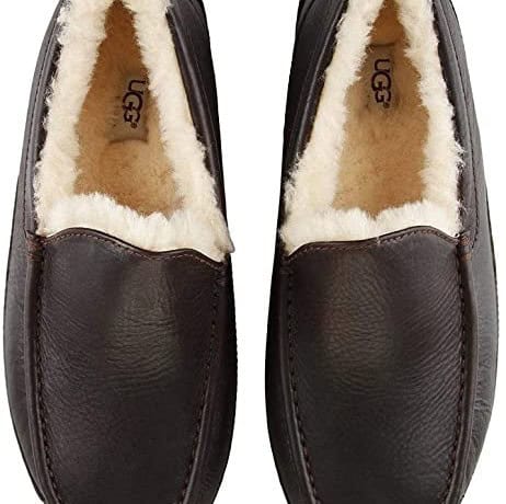 UGG Men’s Ascot Slipper