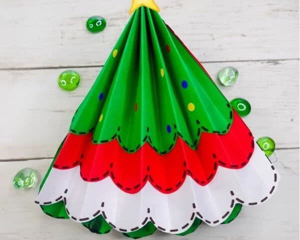 Accordion Fold Christmas Tree