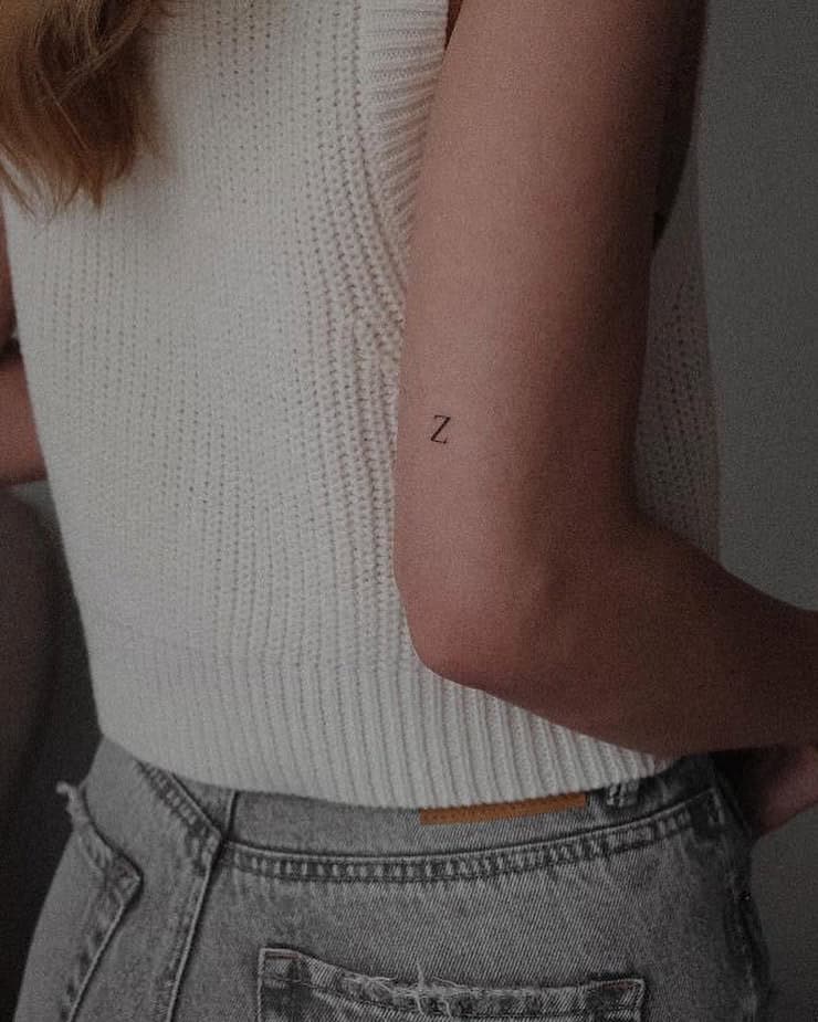 13] ‘Z’ Letter Tattoo: Elbow Elegance