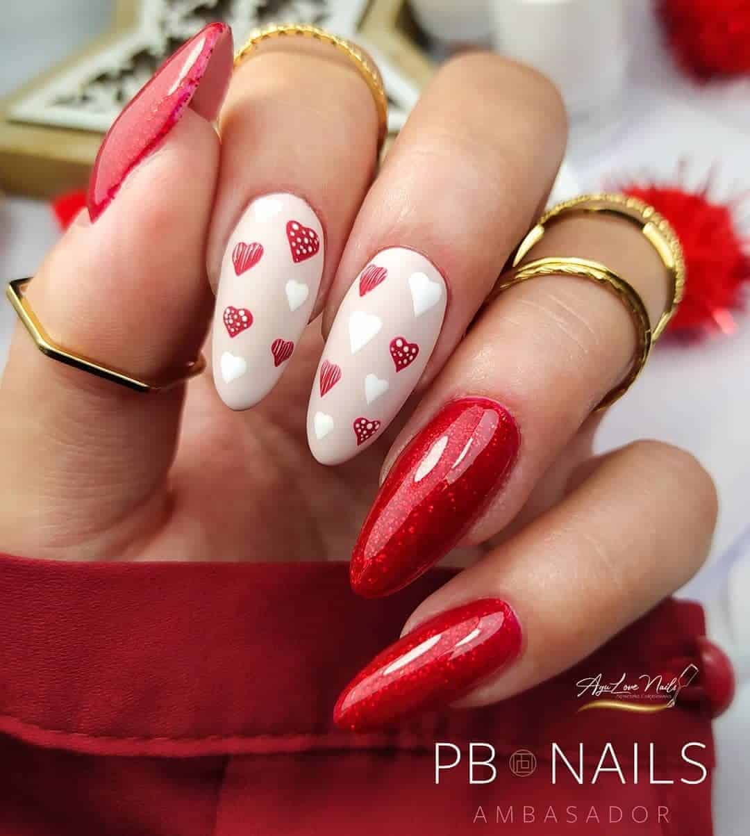 GLOSSY & MATTE VALENTINES NAILS