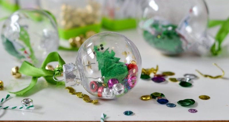 Make Your Own Christmas Scene Ornament