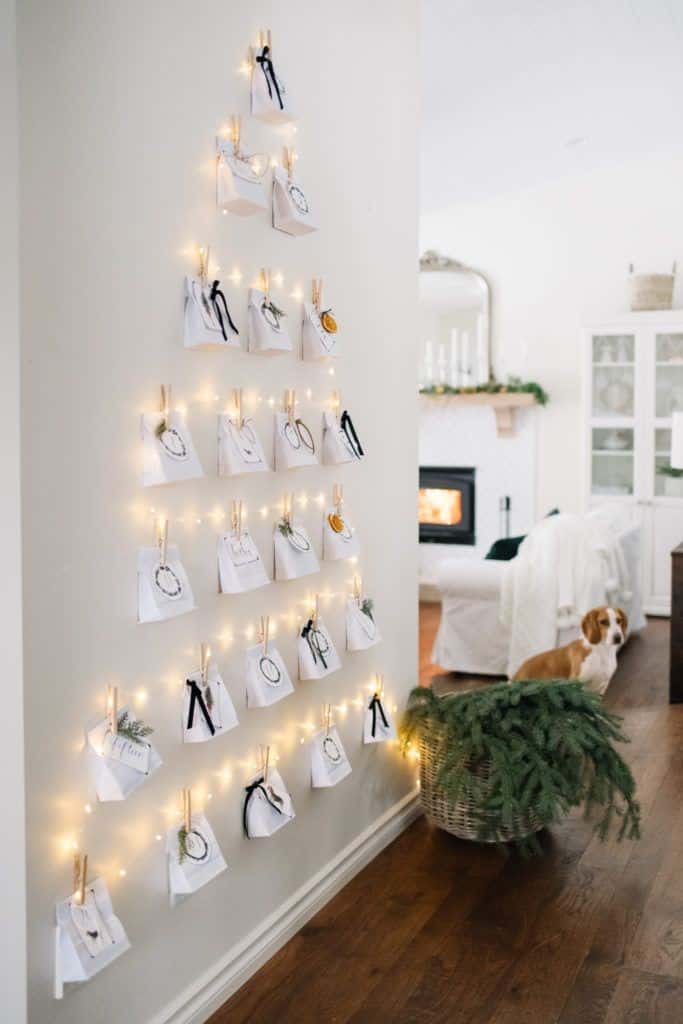 DIY CHRISTMAS ADVENT CALENDAR