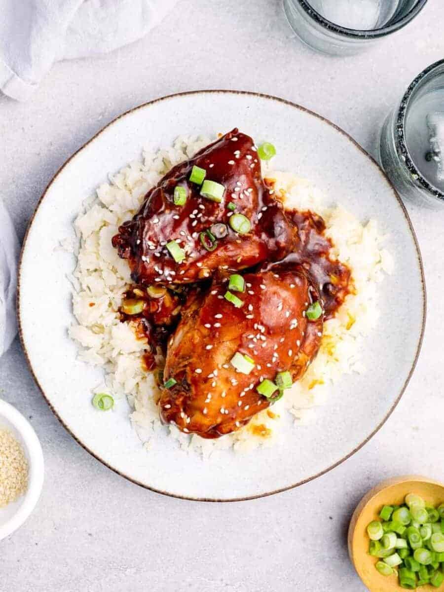 CROCKPOT HONEY GARLIC CHICKEN