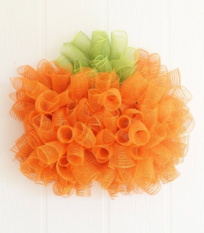 DIY Mesh Pumpkin Wreath